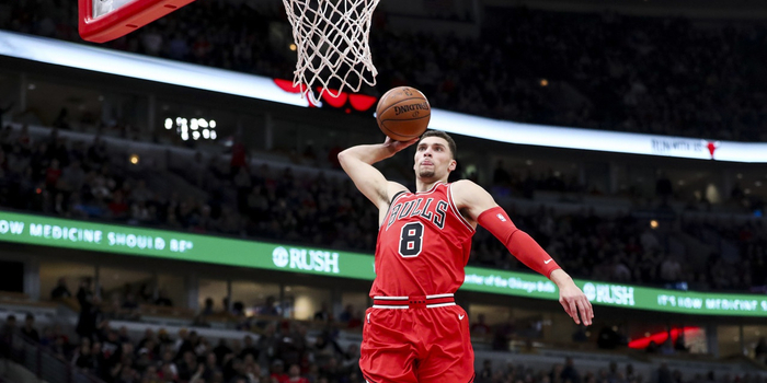  拉文暴扣点燃联合中心，公牛主场大胜活塞结束两连败